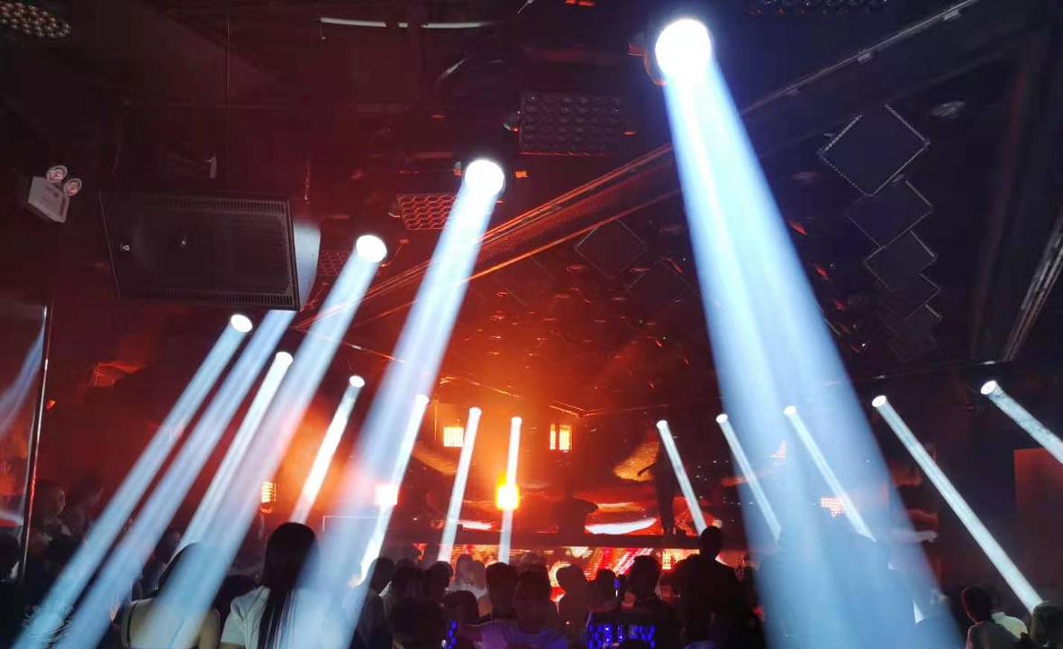 project-Future-Party-Pair-Bar-in-Jinjiang-Town,-Chengmai-County01